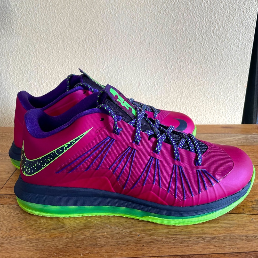 Nike LeBron X Low